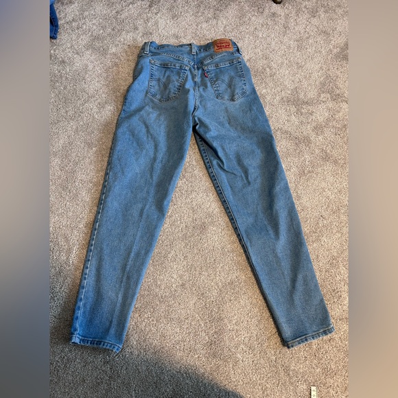 Levi’s High Waisted Mom Blue Jeans Women’s Size 28 - Picture 3 of 8